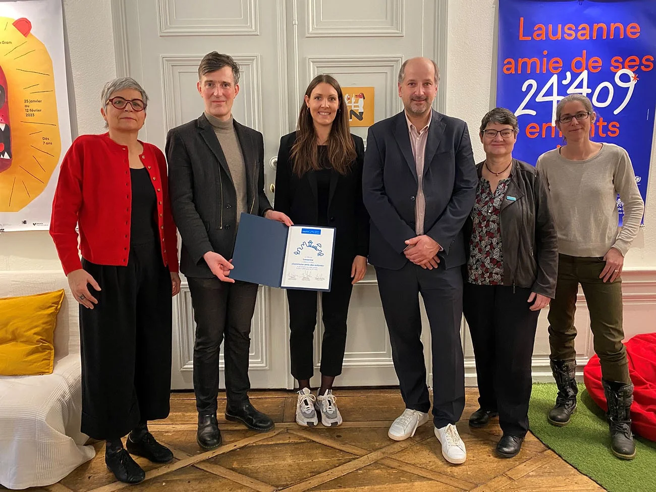 KFG Lausanne_labeluebergabe_lausanne_s.jpg