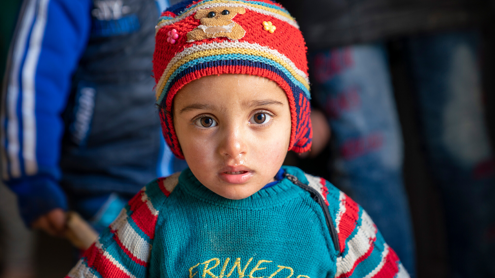 Ein syrisches Mädchen wird in einer von UNICEF unterstützen mobilen Klinik fotografiert.