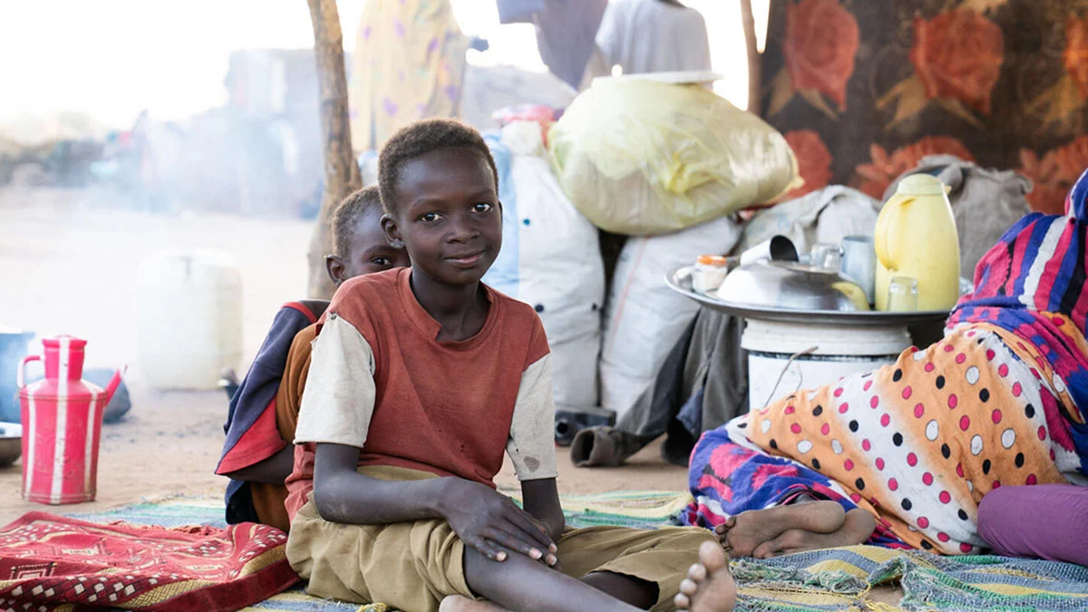 Displaced children and families from Al Fasher at the reception centre in Tawila, North Darfur. UNICEF and partners are providing urgently needed humanitarian assistance.