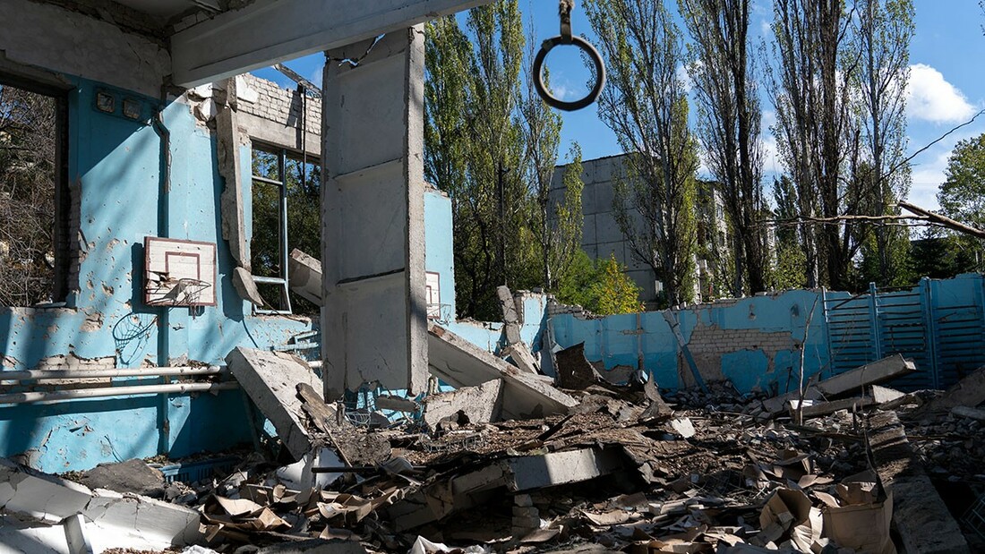 Ukraine zerstoerte Schule
