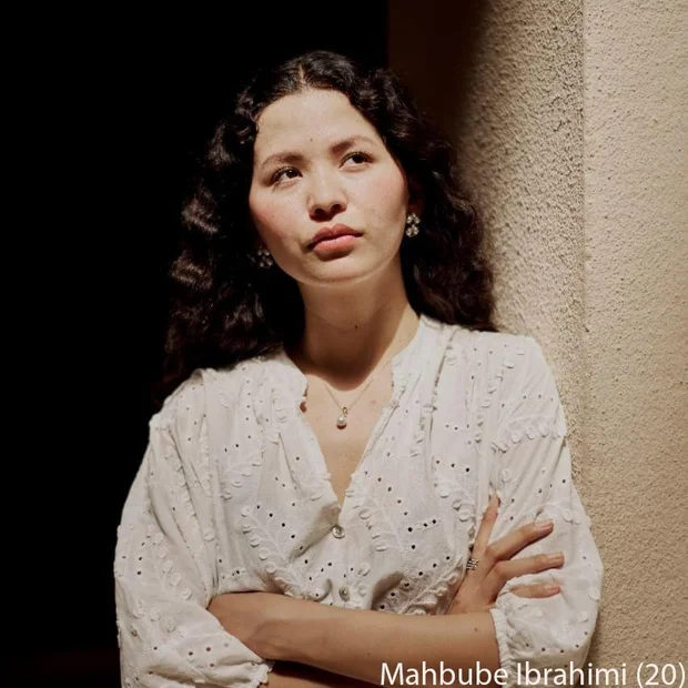 Mahbube Ibrahimi (20)