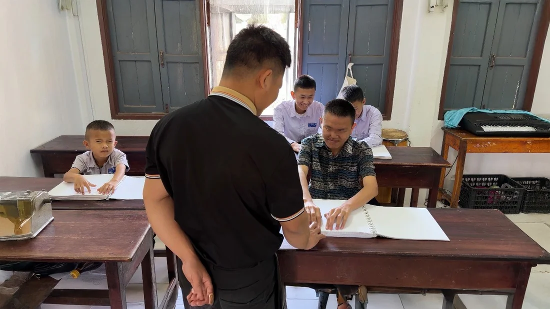 Laos, UXO, Schule, Kayeng