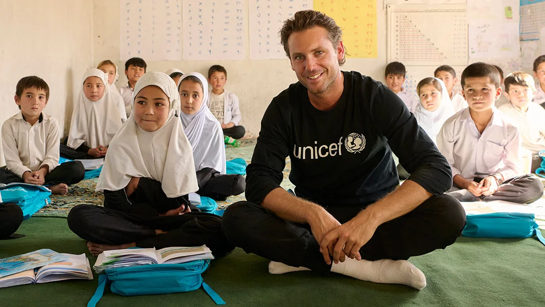 UNICEF-Botschafter Bastian Baker in Afghanistan